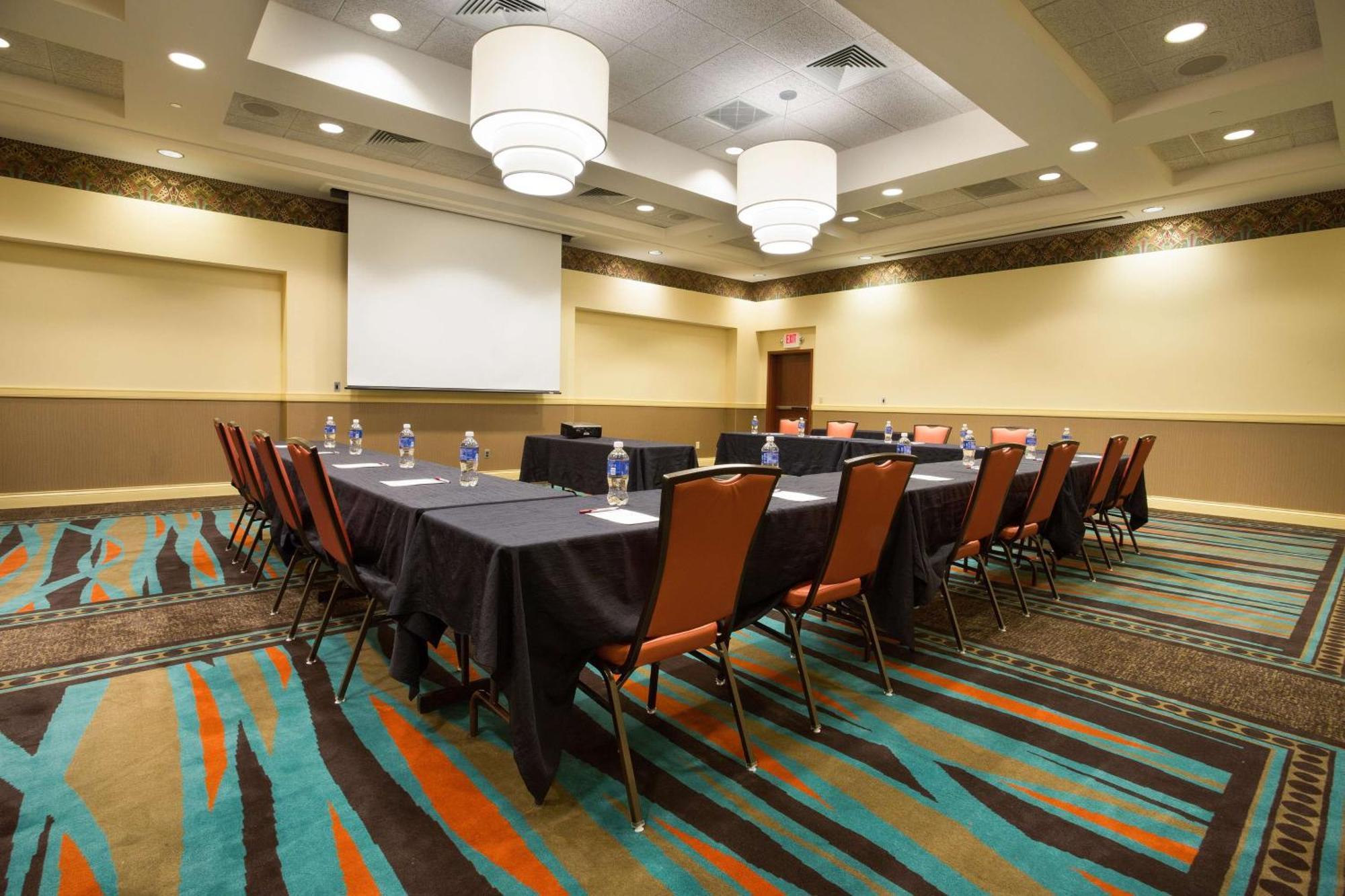 Drury Inn & Suites Columbus Grove City Esterno foto
